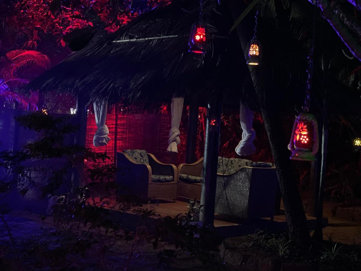 Hotel Presa Di Goa - Smith And Appy Managed Calangute Exterior foto