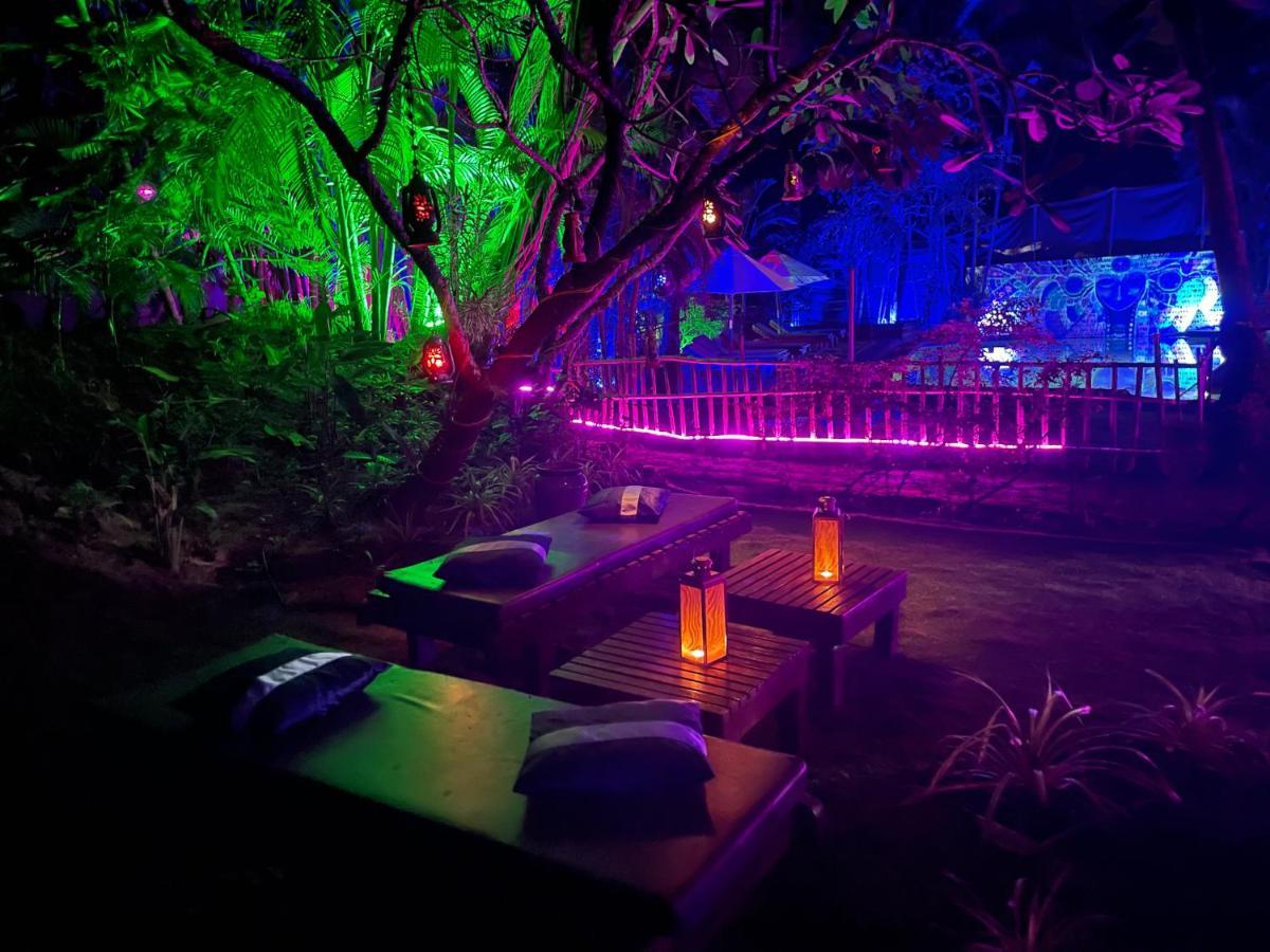 Hotel Presa Di Goa - Smith And Appy Managed Calangute Exterior foto